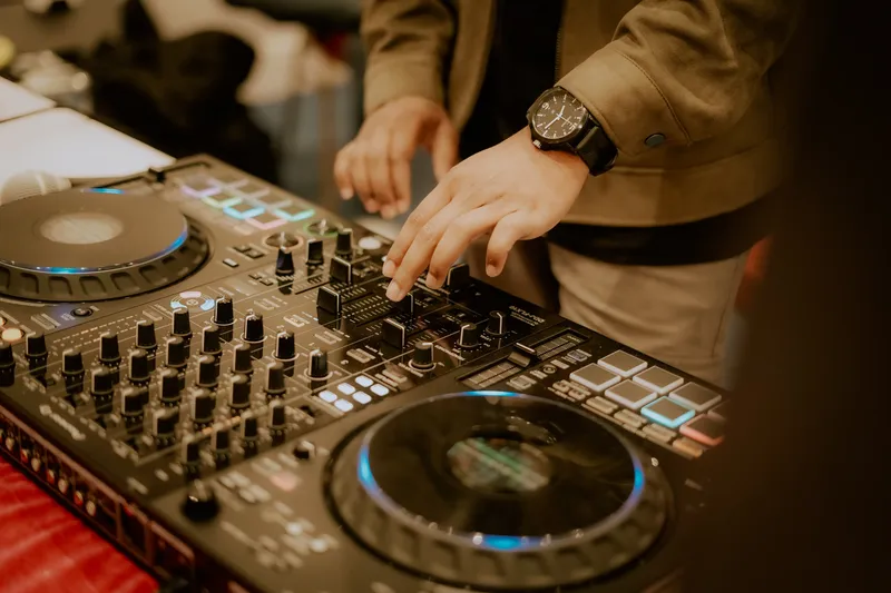 DJ & Sound Showcase